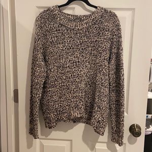 H&M black and white sweater